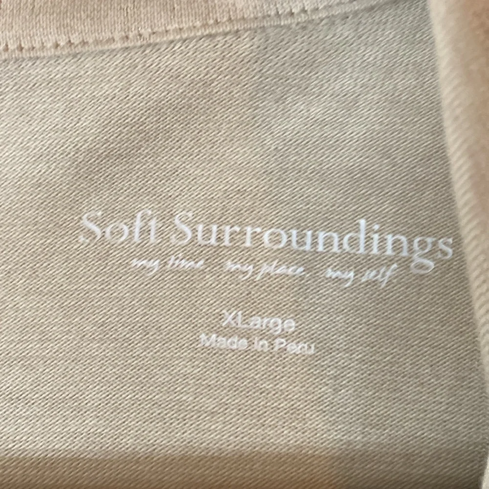Soft Surroundings #2eg80 Tan collared‎ cardigan